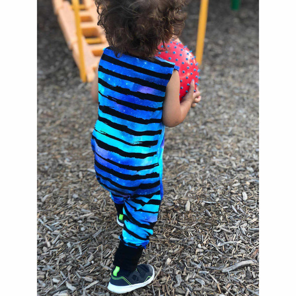 Romantic Flight - Sky Stripes